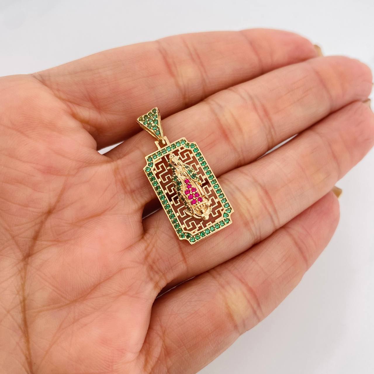Dije Medalla Virgen Guadalupe 3.4g / 3cm Oro Amarillo 18K