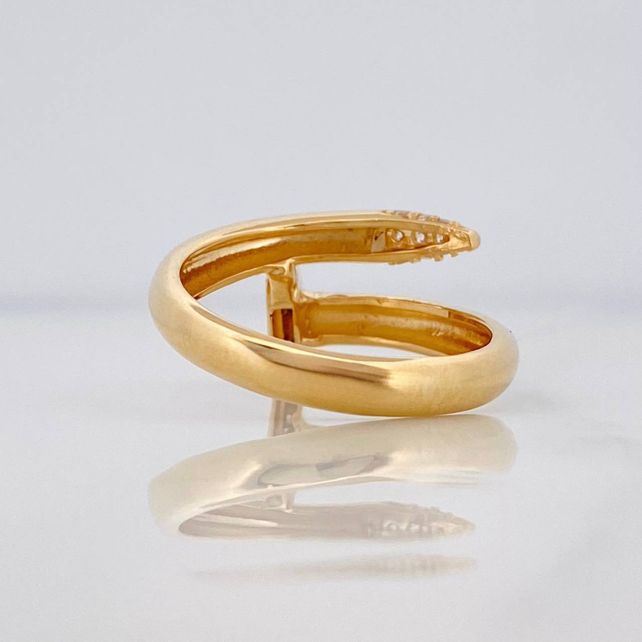 Anillo Clavo 3.9g / T7 Oro Amarillo 18K