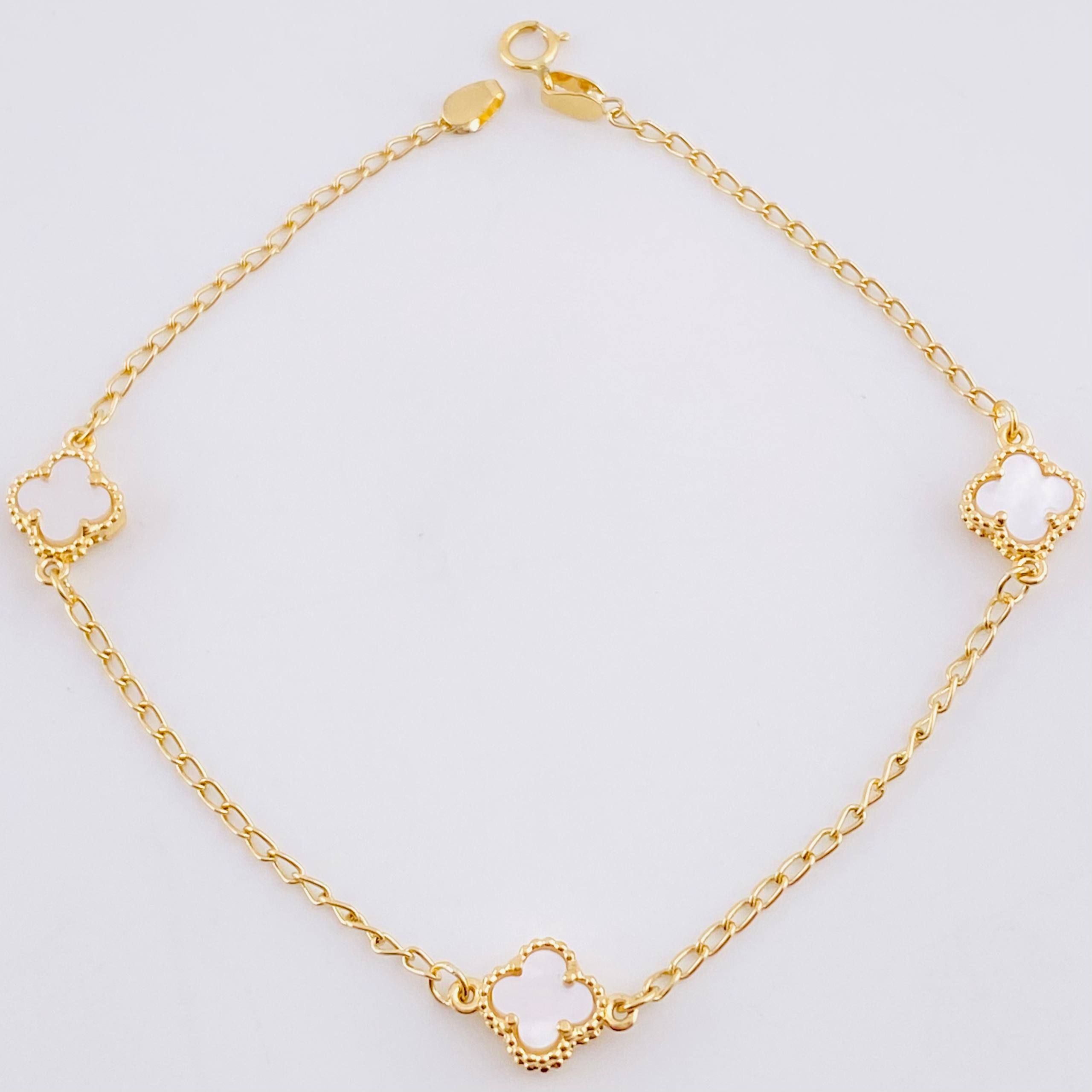 Pulso Aro Seguido Trebol Nacar 2.95g / 19.3cm / 1.5mm Oro Amarillo 18K