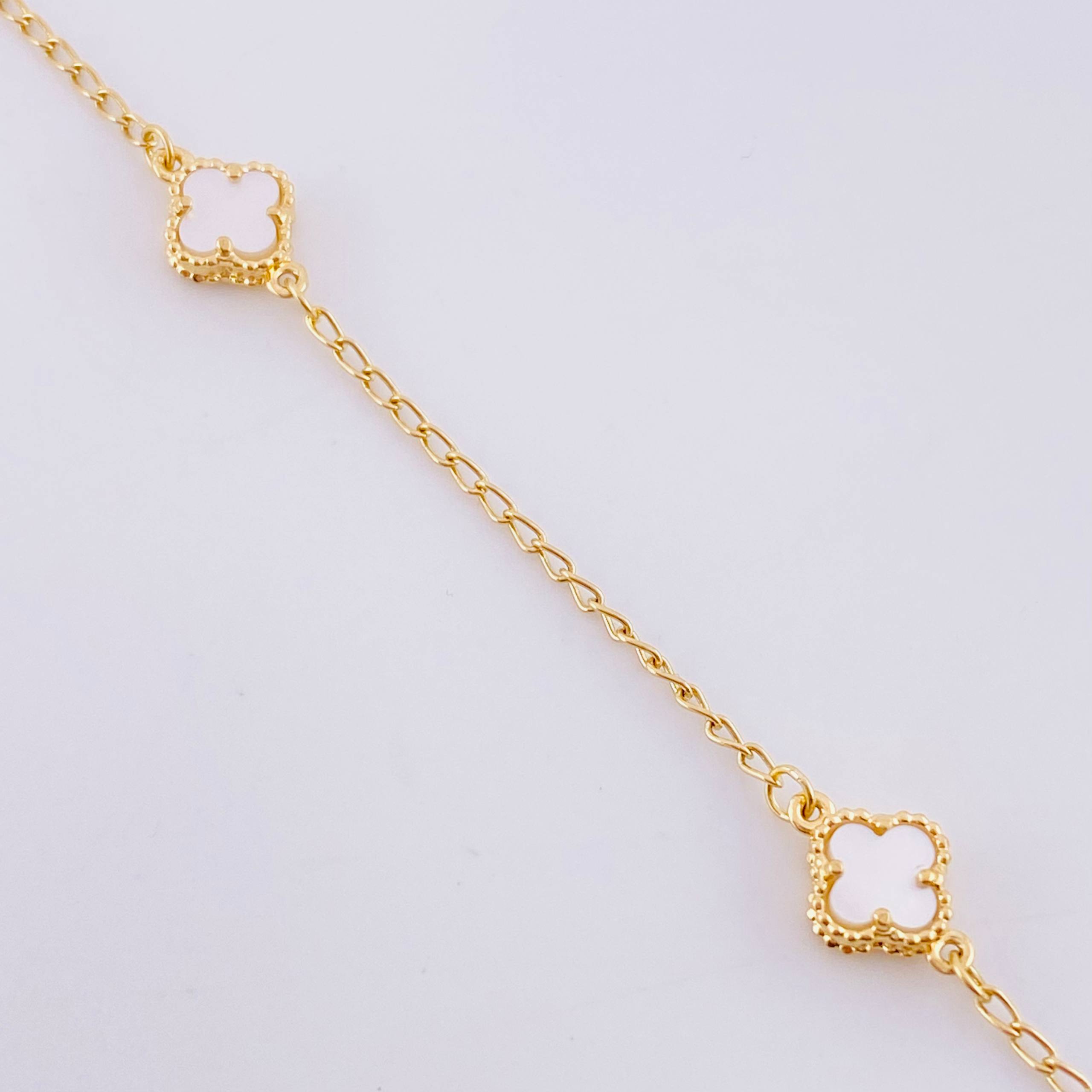 Pulso Aro Seguido Nacar 2.9g / 18.3cm / 1.5mm Oro Amarillo 18K