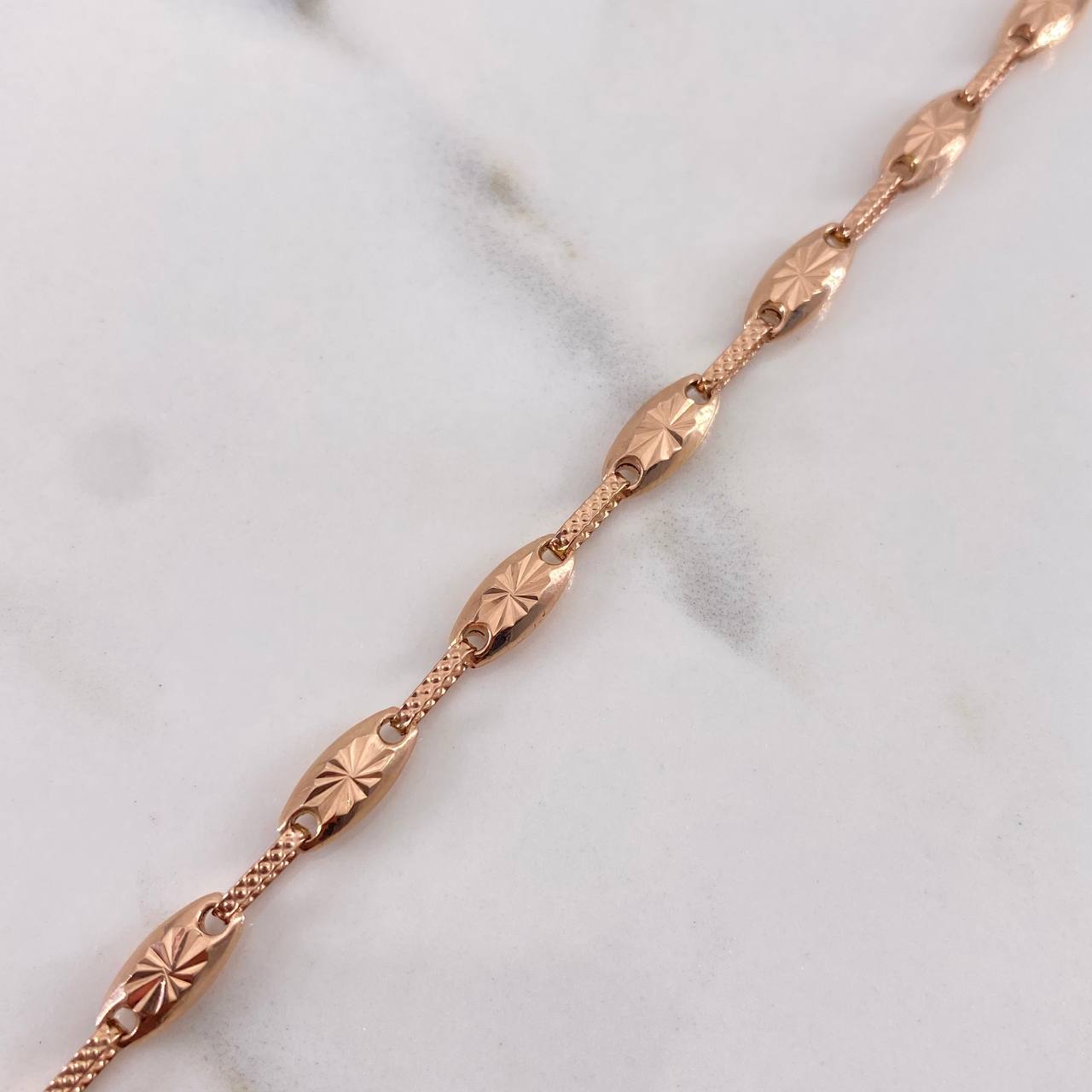 Pulso Rustico Eslabon 4.65gr / 21cm / 4.4mm Diamantado Oro Rosa 18K #