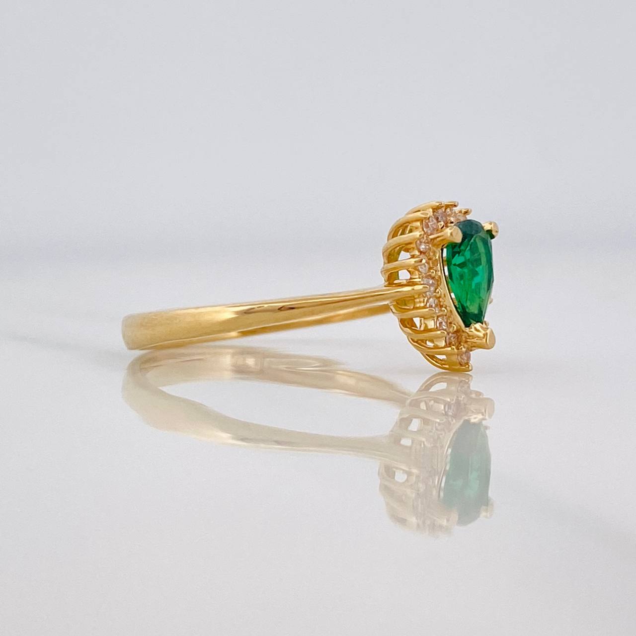 Anillo Halo Gota 2.1g / T7 Oro Amarillo 18K