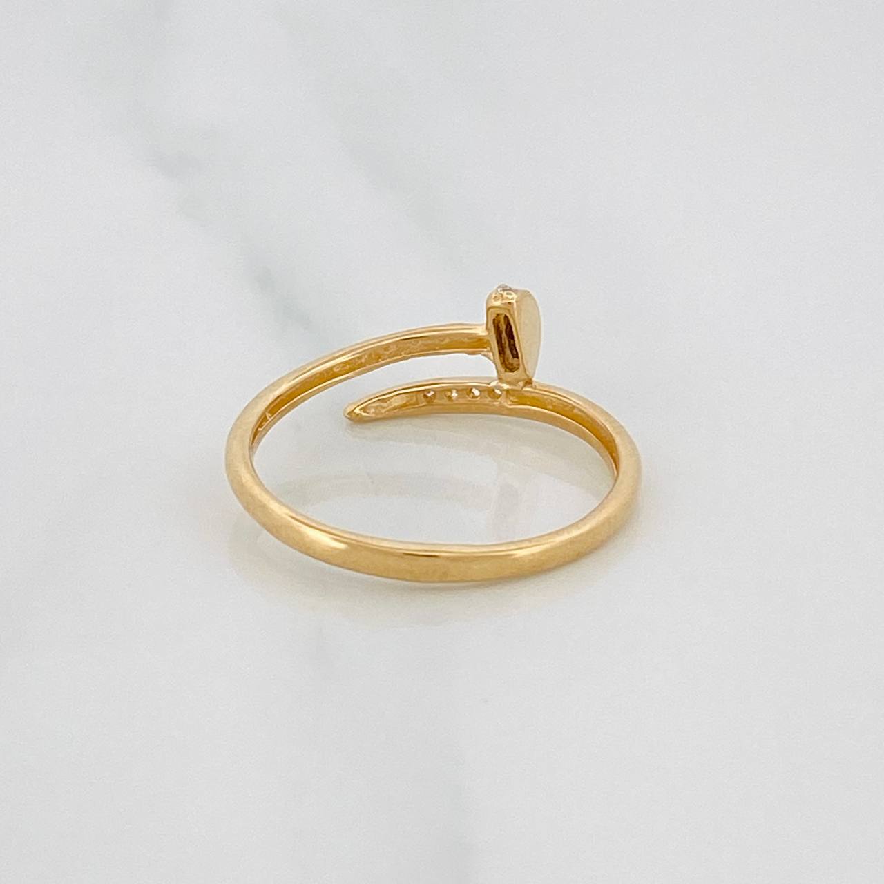 Anillo Clavo 1.55g / T6 1/4 Oro Amarillo 18K