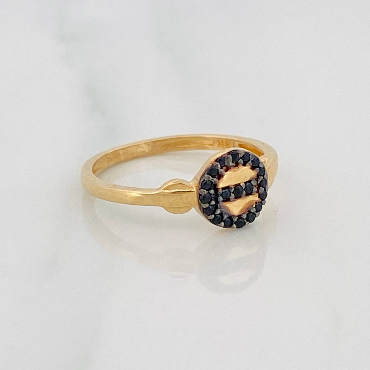 Anillo Circulo 1.7g / T5 1/4 Dos Oros Negro Amarillo 18K