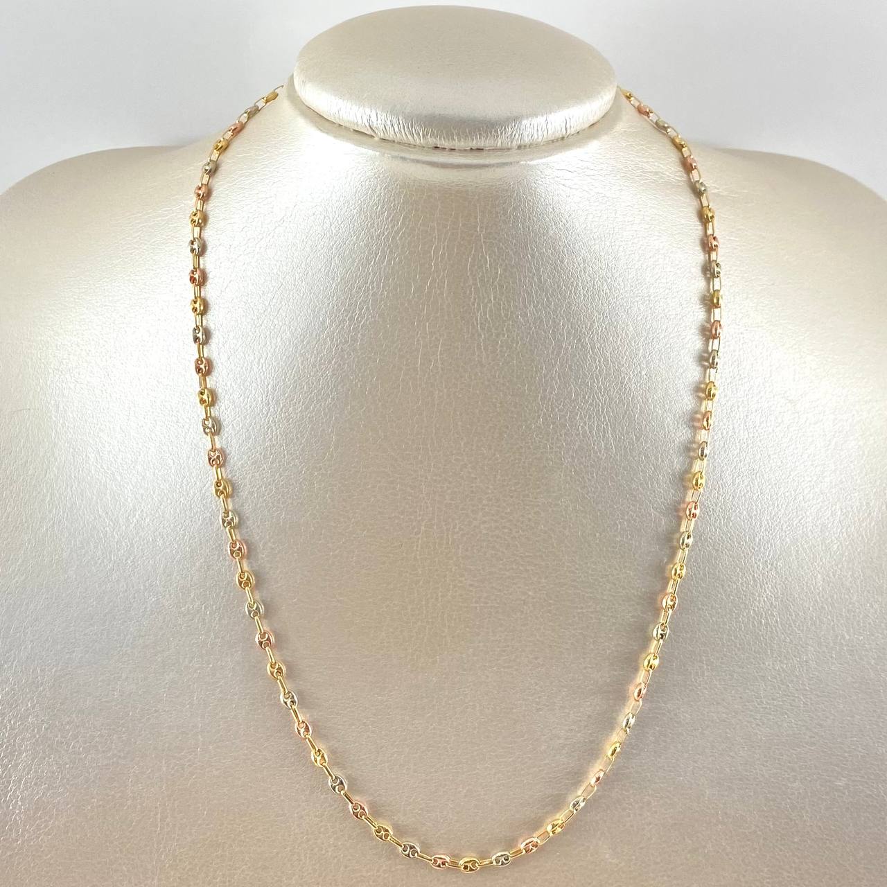 Cadena GC 5.35gr / 45cm / 3.3mm Lisa Tres Oros 18K ©