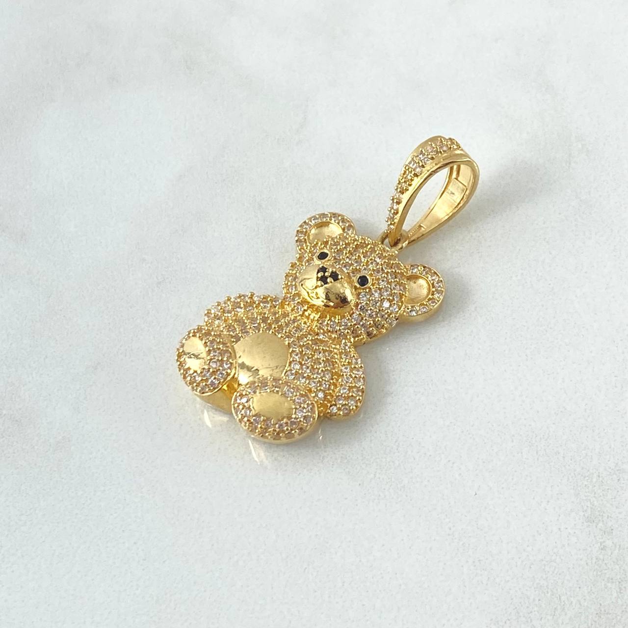 Dije Oso 7.8gr / 4.2cm / Ojos Negros Circones Blancos Oro Amarillo 18K