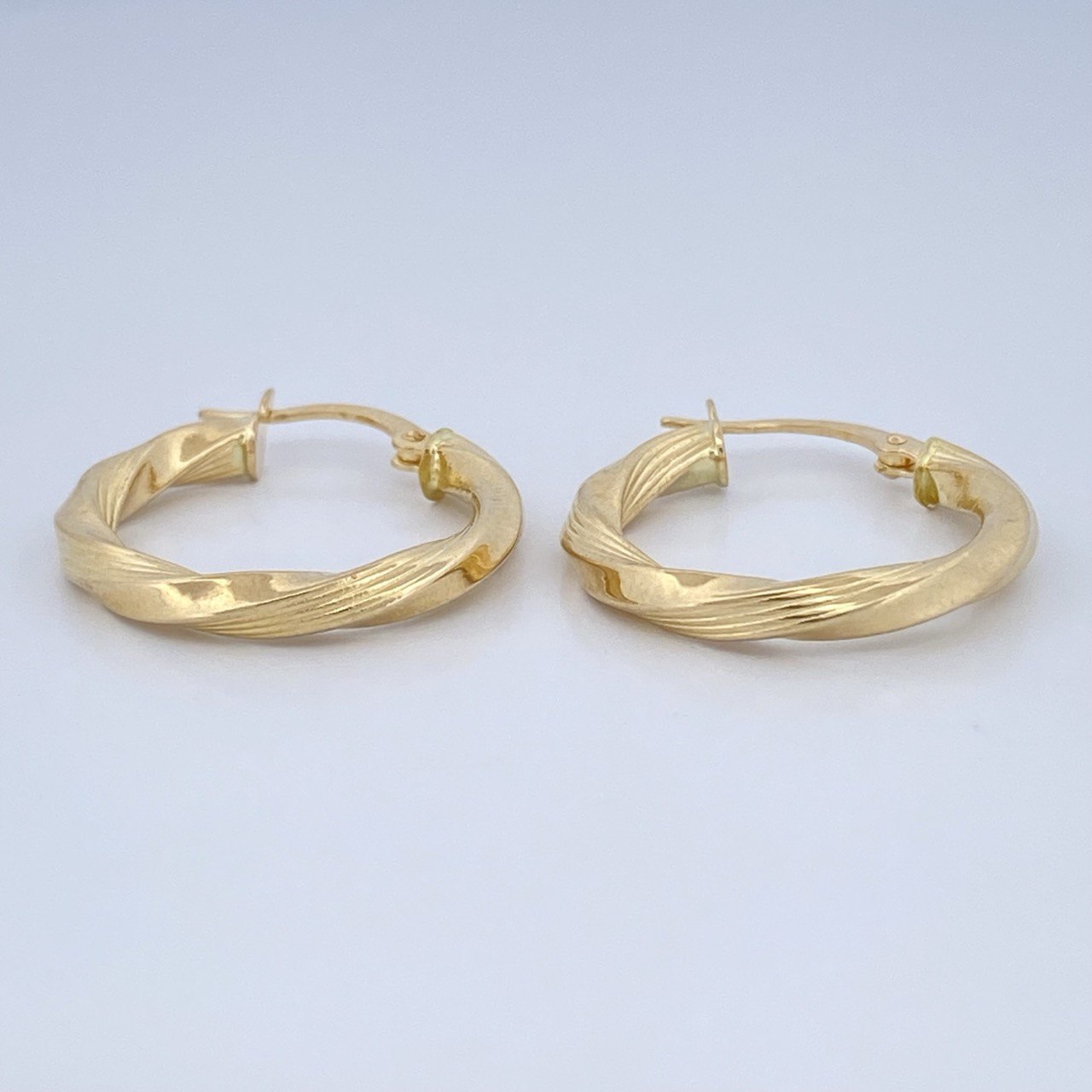 Candongas Nico 2.2gr / 2.5cm / Oro 18K &