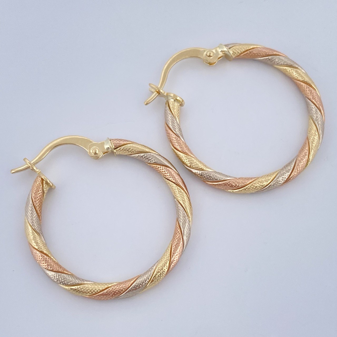 Candongas Mary 1.7gr / 2.5cm / Oro 18K &