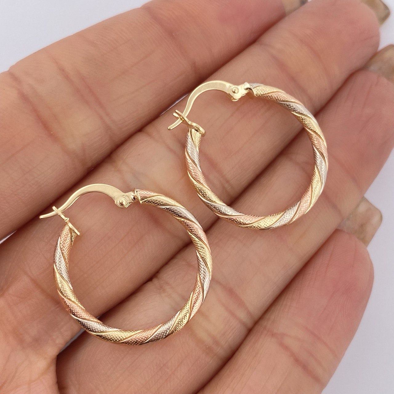 Candongas Mary 1.7gr / 2.5cm / Oro 18K &
