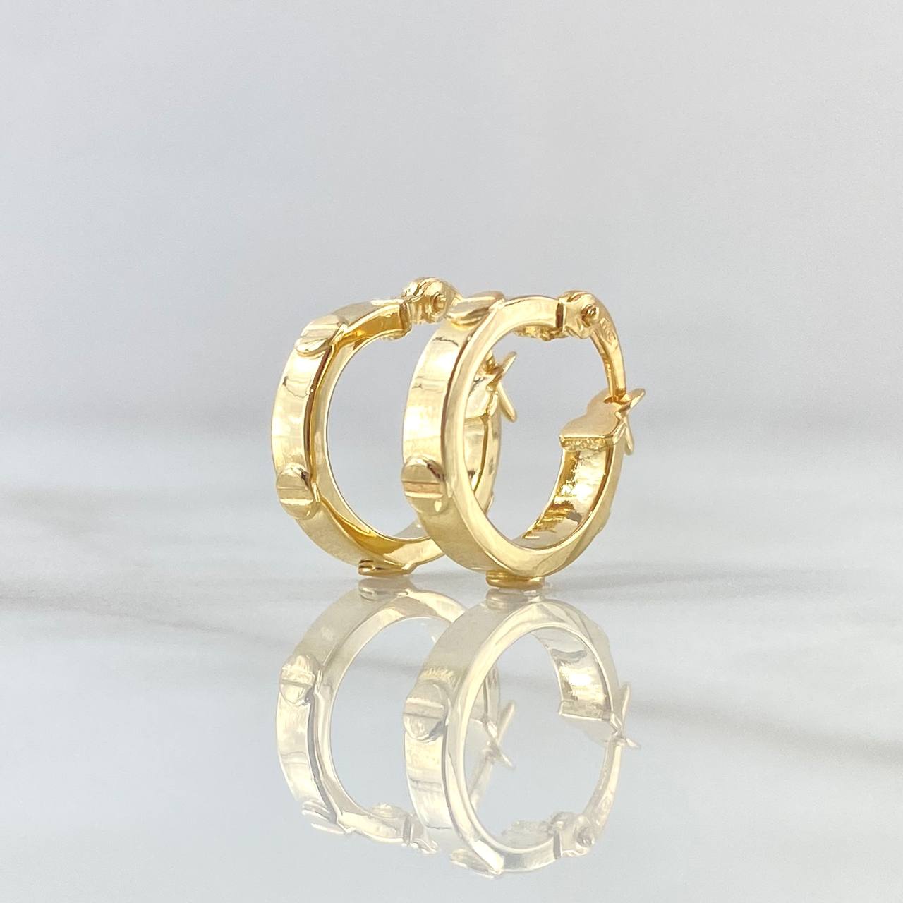 Candongas Tornillo 1.52gr / 1.5cm / Oro Amarillo 18K