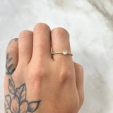 Anillo Solitario Tupido 1.4gr / T7 / Oro 18K ©
