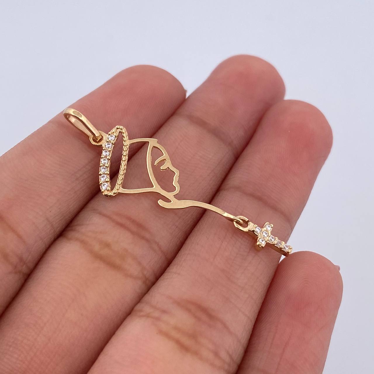 Dije Virgen Maria Silueta 0.75gr / 3.7cm / Circones Blancos Oro Amarillo 18K &