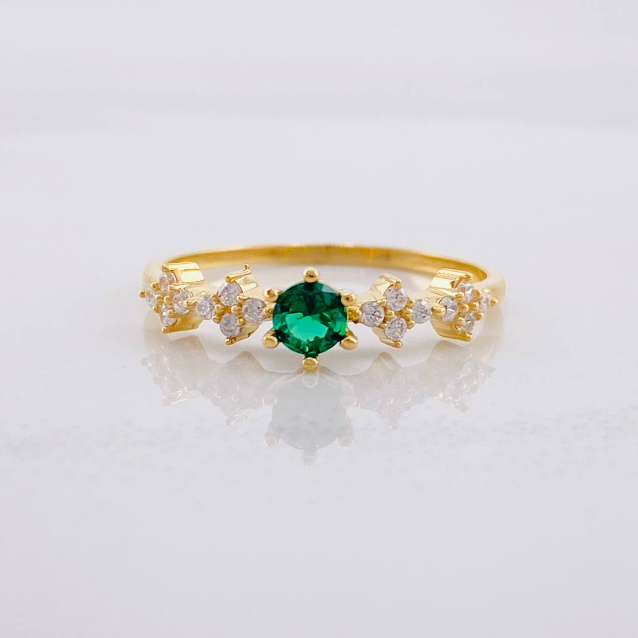 Anillo Carril Chispas 1.55g / T6 1/2 Oro Amarillo 18K