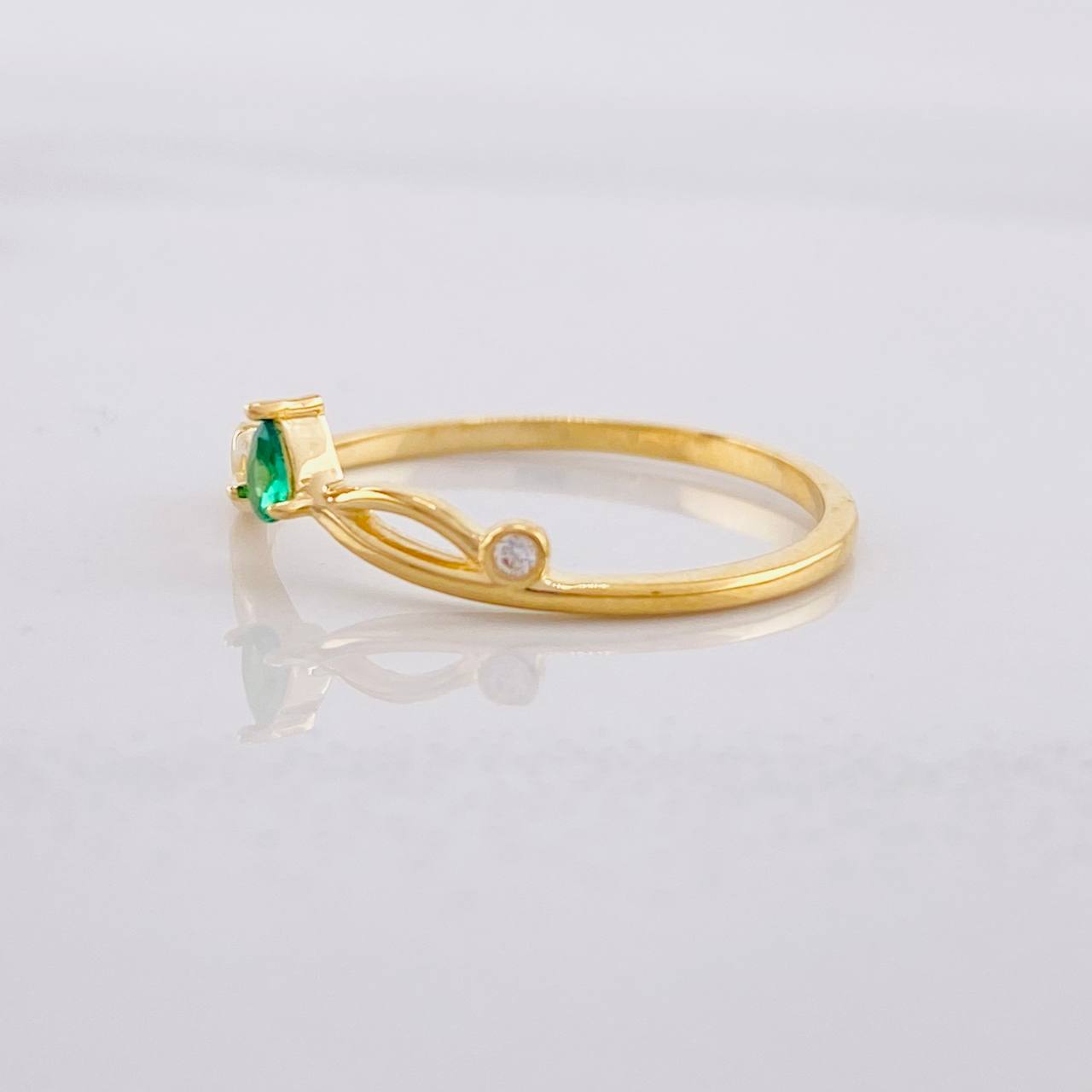 Anillo Nudo Marqueza 1.15g / T6 Oro Amarillo 18K