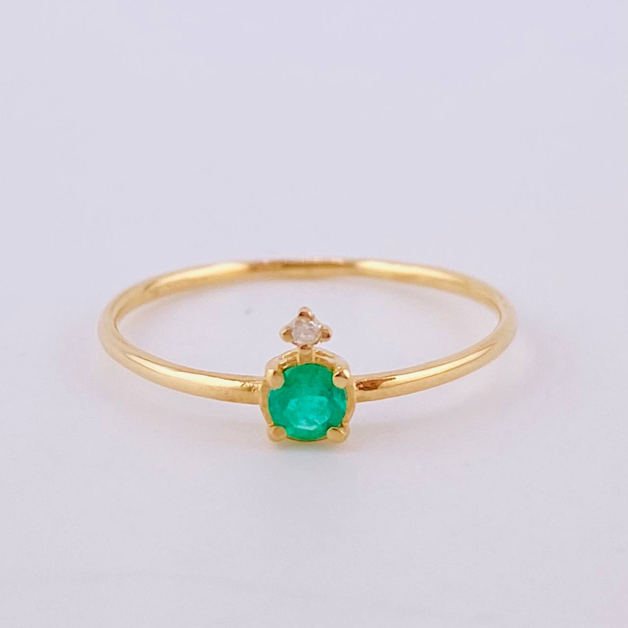 Anillo Solitario Tortuga Esmeralda 15pts 0.95gr / T7 1/4 / Oro Amarillo 18K ©