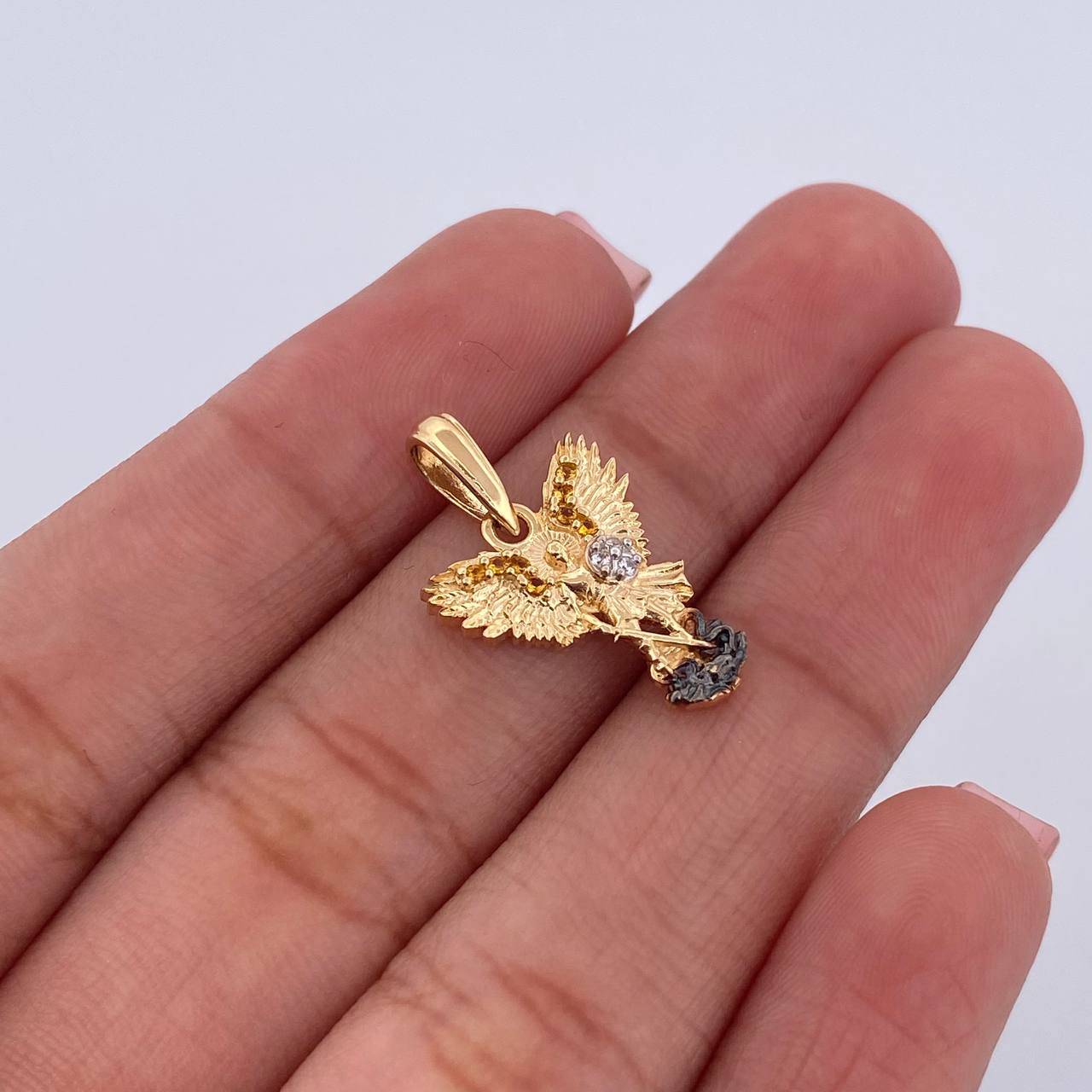Dije San Miguel Arcangel 1.6gr / 2cm / Circones Amarillos Blancos Tres Oros 18K &