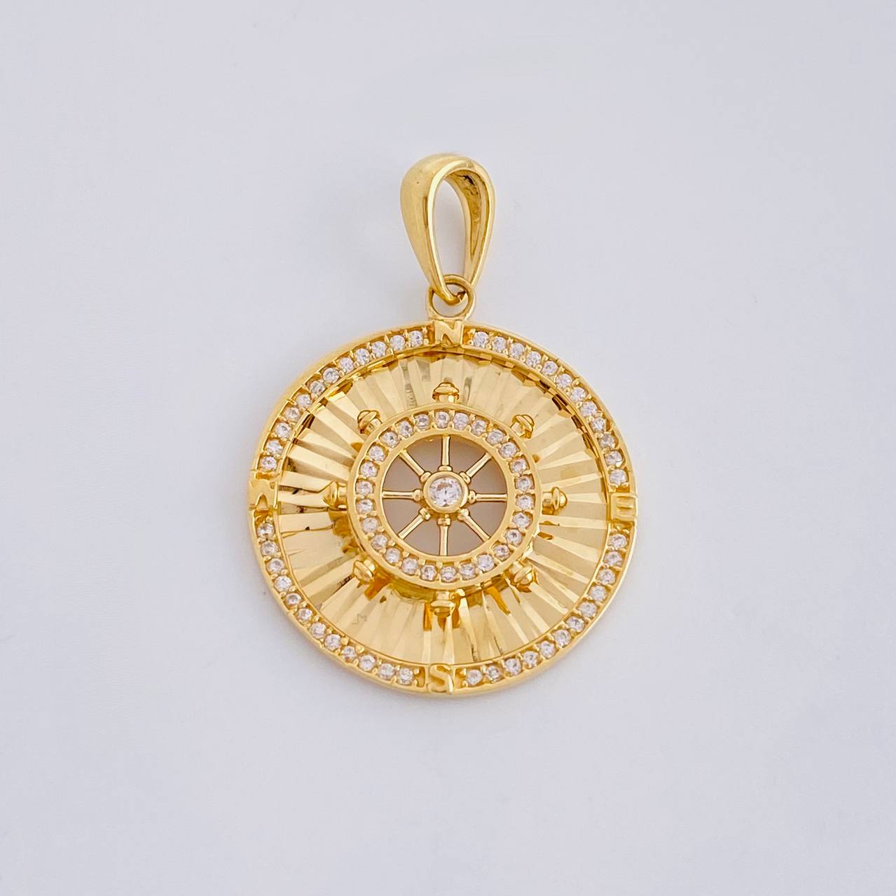 Dije Medalla Timon 4.45g / 3.4cm Oro Amarillo 18K