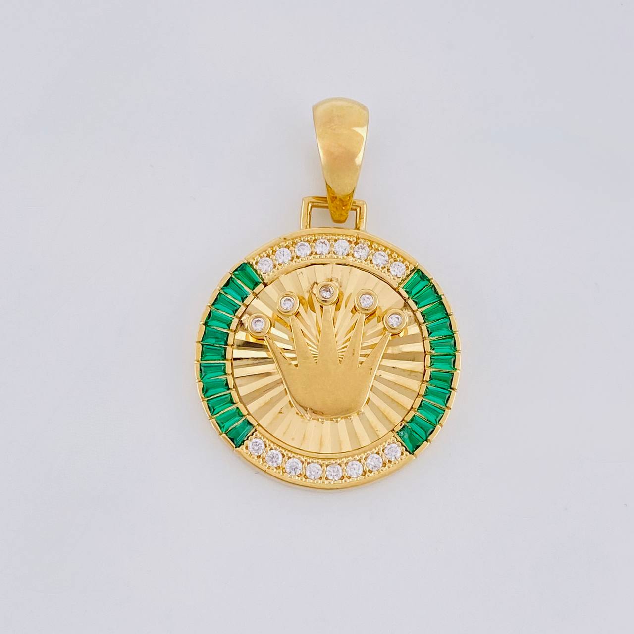 Dije Medalla Corona 5.85g / 3.5cm Oro Amarillo 18K