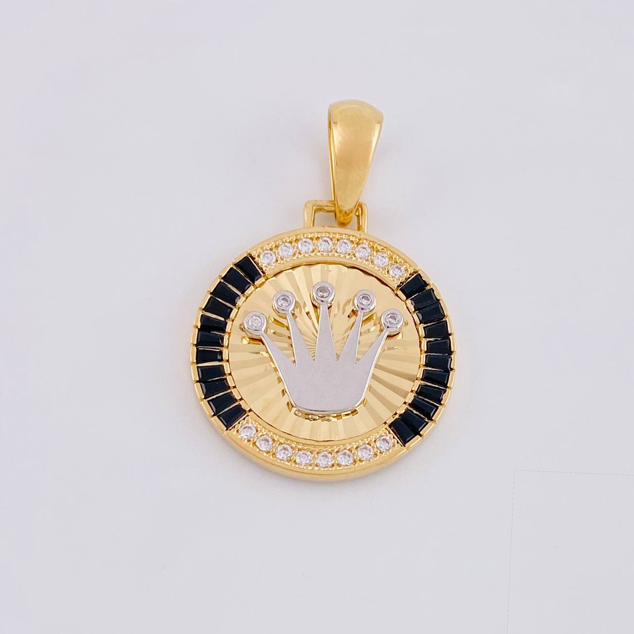 Dije Medalla Corona 5.6g / 3.5cm Dos Oros Amarillo Blanco 18K