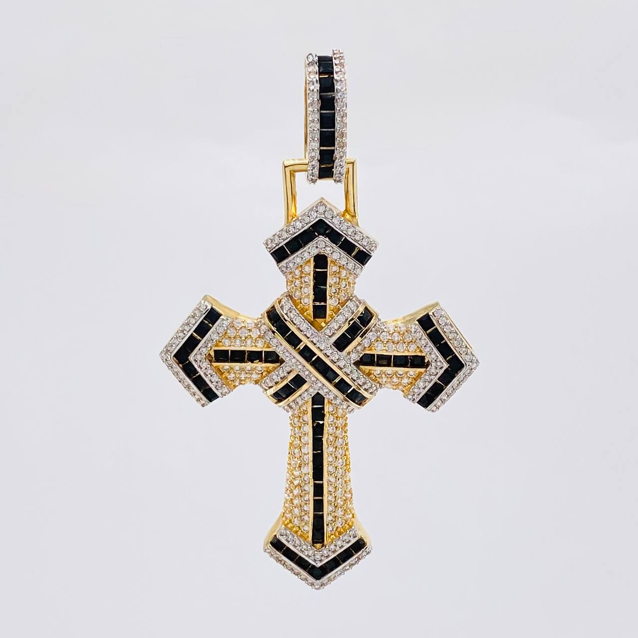 Dije Cruz Entrelazada 19g / 7cm Dos Oros Amarillo Blanco 18K