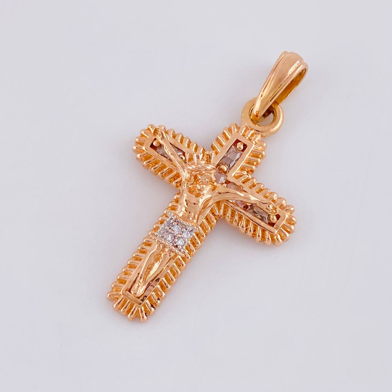 Dije Cruz Cristo 6.6g / 3.8cm Dos Oros Blanco Rosa 18K