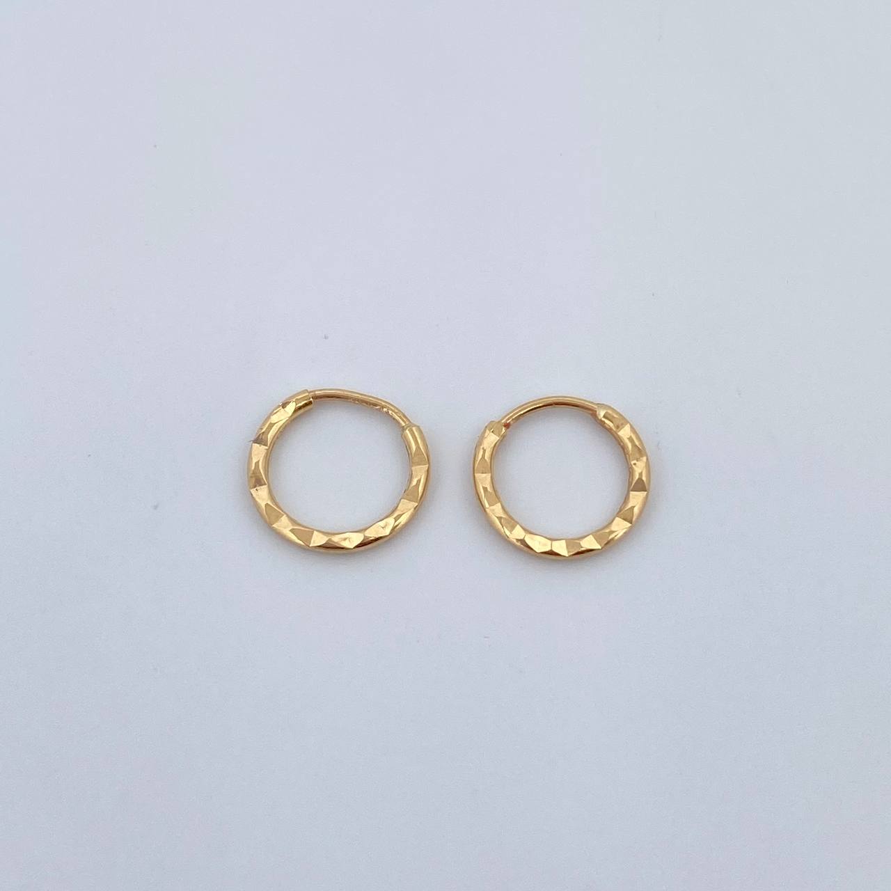 Candongas Aro Rayado 0.3gr / 0.8cm / Diamantada Oro Amarillo 18K &