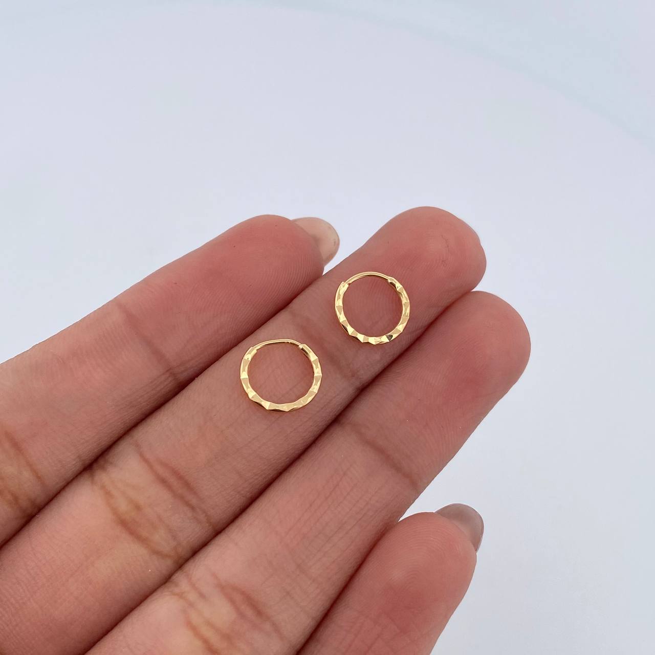 Candongas Aro Rayado 0.3gr / 0.8cm / Diamantada Oro Amarillo 18K &