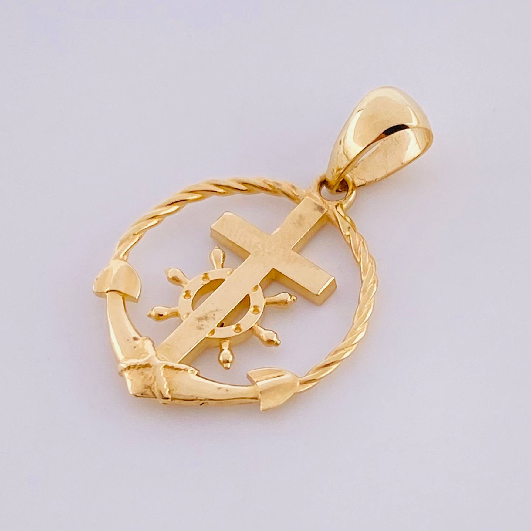 Dije Cruz Ancla Trenzada 2.45g / 3cm Oro Amarillo 18K