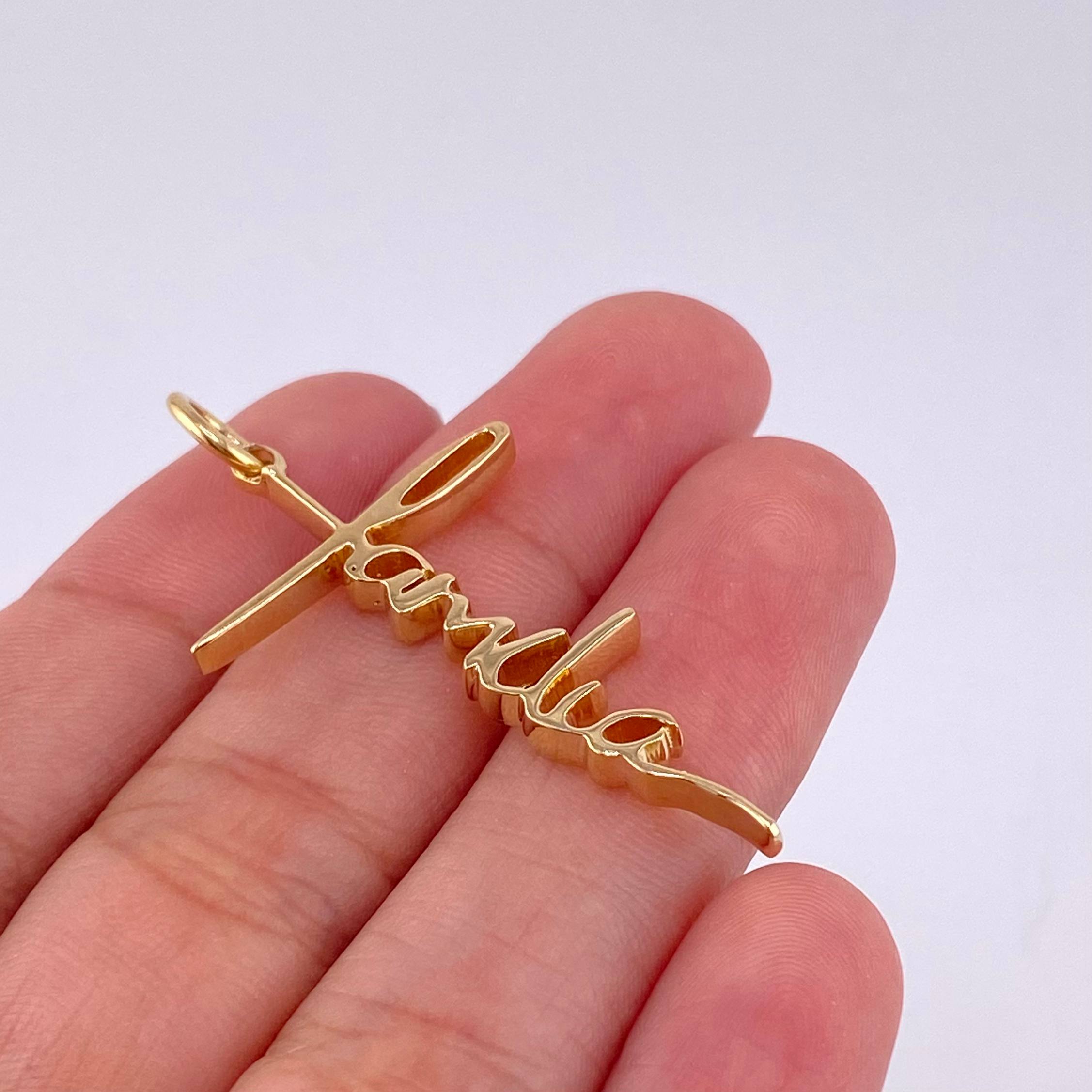 Dije Familia 4.7g / 4.2cm Oro Amarillo 18K