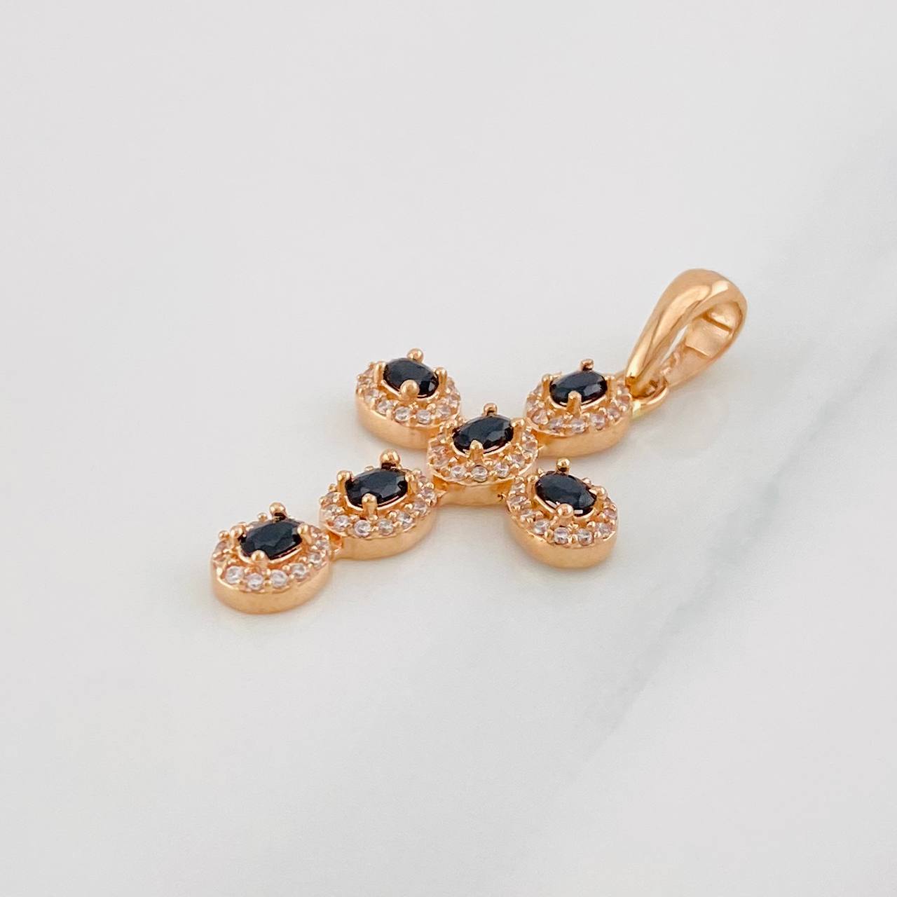 Dije Cruz Tupida 1.9g / 3cm Oro Rosa 18K