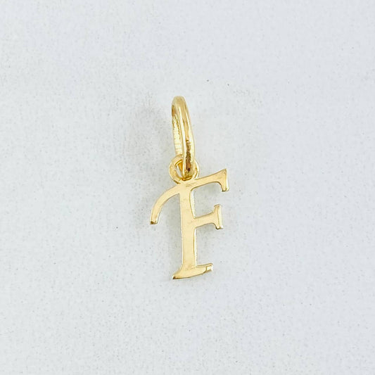 Dije Letra F Cursiva 0.35gr / 1.5cm / Oro Amarillo 18K ©