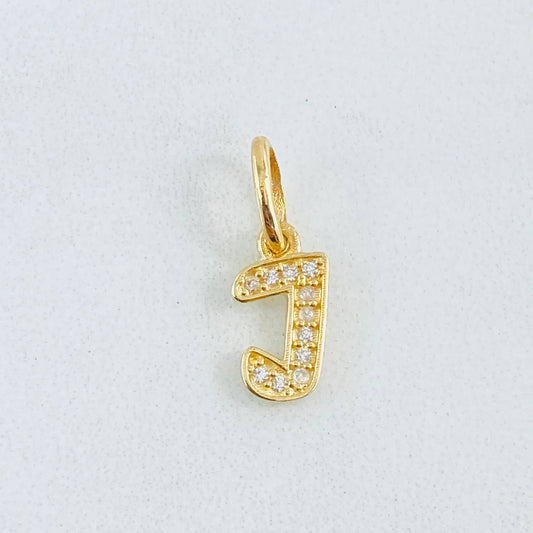 Dije Letra J 0.65gr / 1.6cm / Oro Amarillo 18K ©