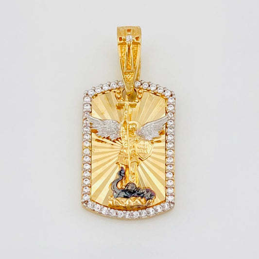 Dije Medalla San Miguel 4.05g / 3cm Tres Oros 18K