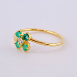 Anillo Trebol 4 Hojas Esmeraldas 15pts Diamantes 2pts 1.95gr / T7 / Oro Amarillo 18K ©
