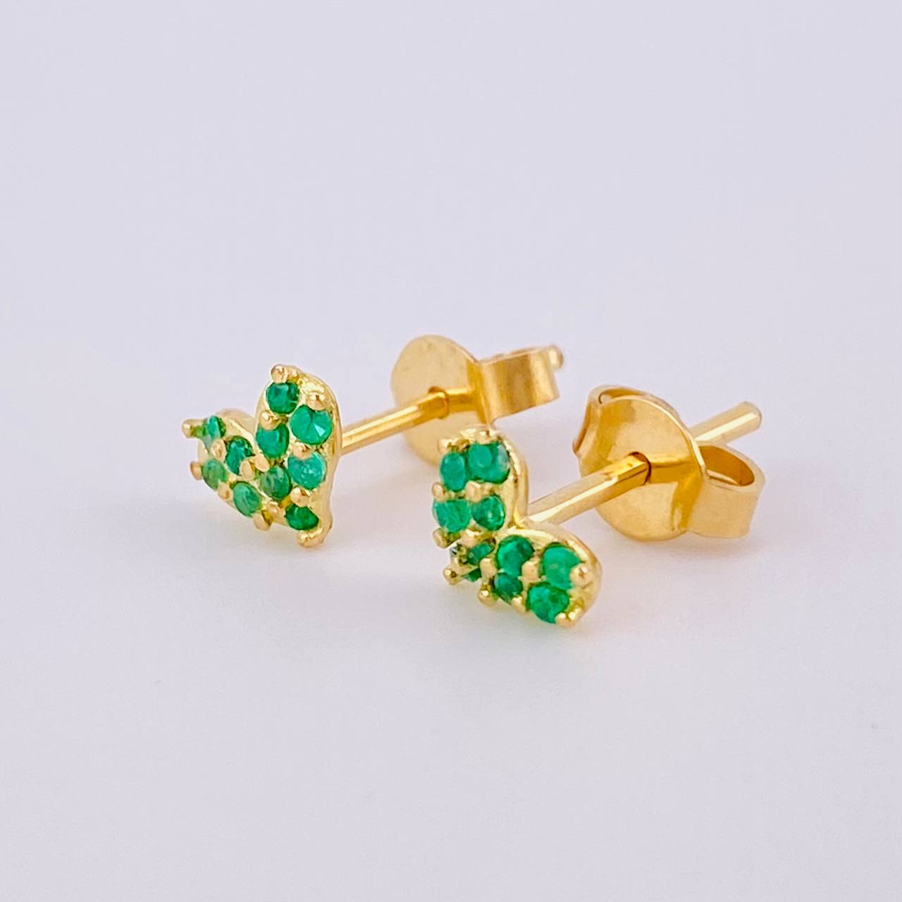 Topos Corazón Esmeraldas 40pts 1.05gr / 5mm Oro Amarillo 18K