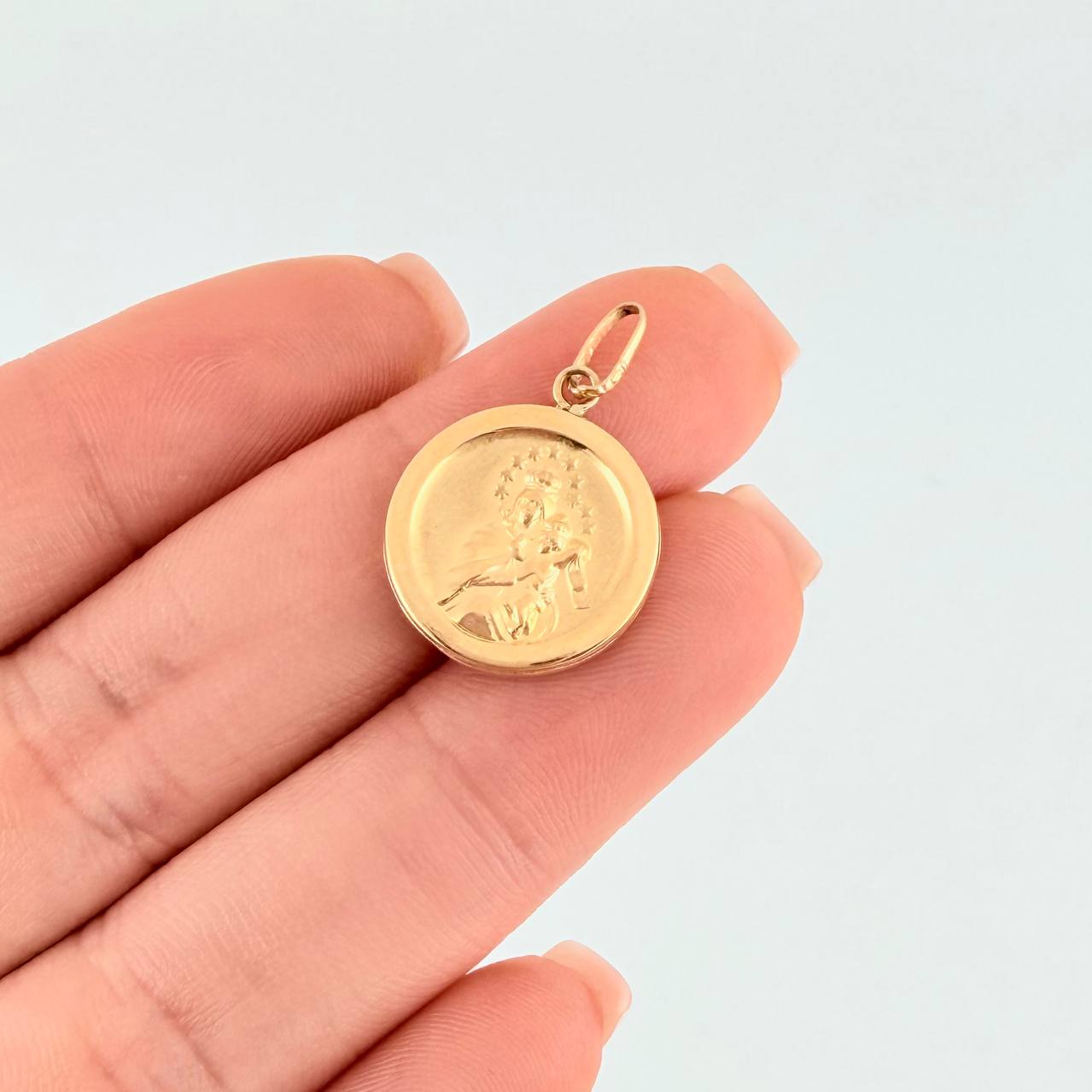Dije Virgen Del Carmen Mate 1.05 g / 2.4 cm Oro Amarillo 18K