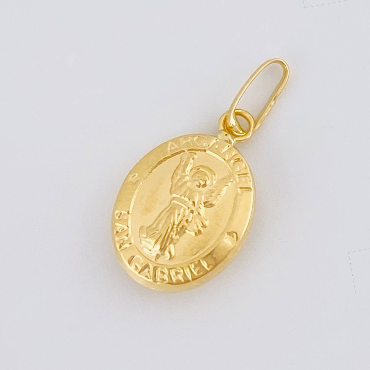 Dije Arcangel San Gabriel Mate 0.6 g / 2 cm Oro Amarillo 18K