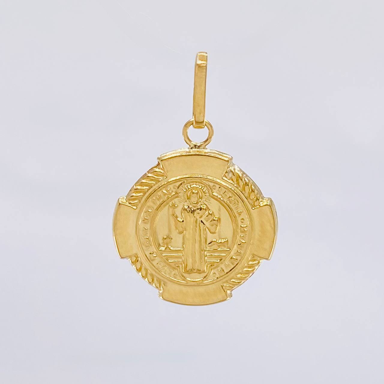 Dije San Benito 2 g / 3 cm Oro Amarillo 18K