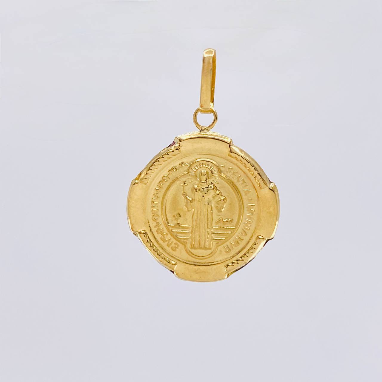Dije San Benito 1.3 g / 2.7 cm Oro Amarillo 18K