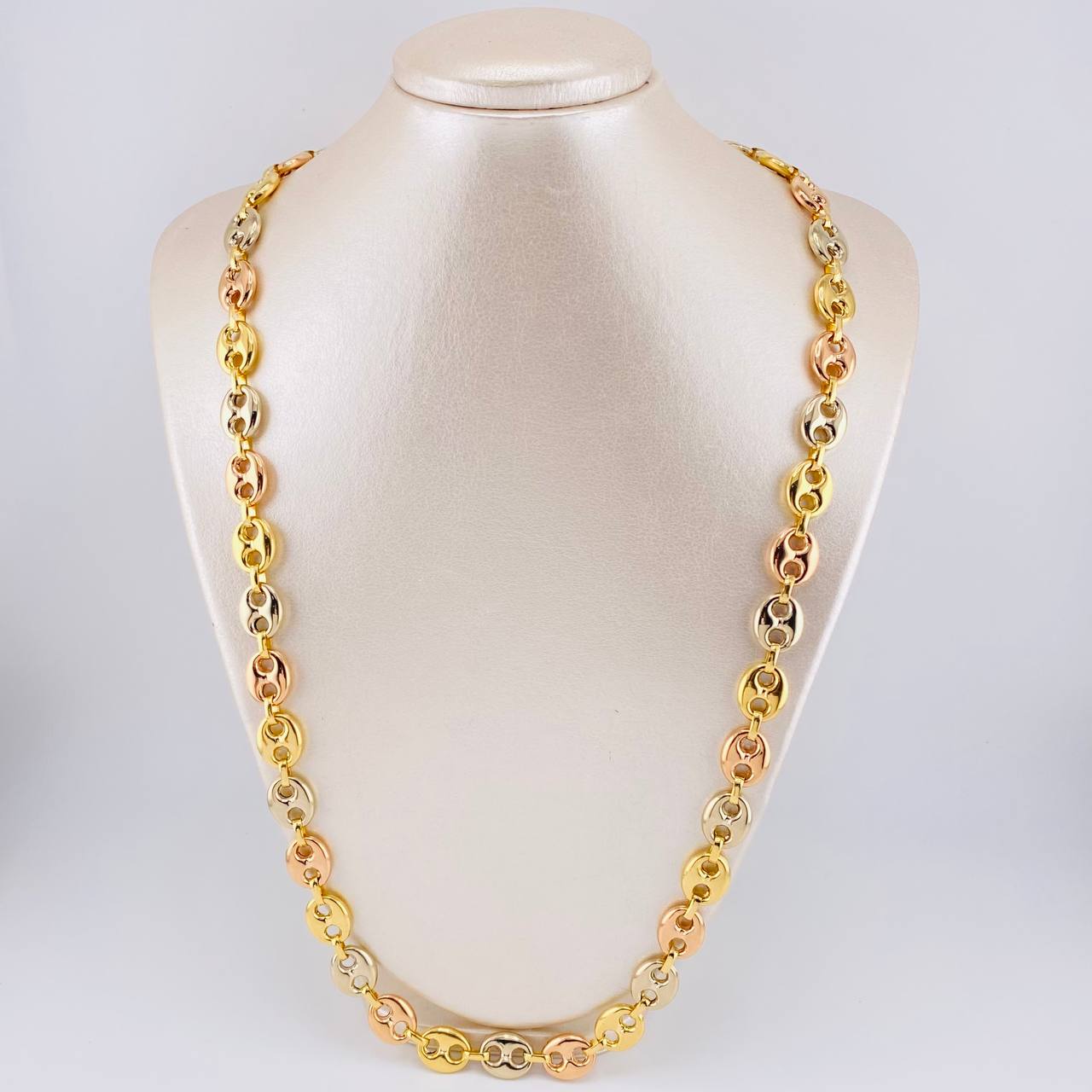 Cadena Gc 36.65 g / 71.4 cm / 11.2 mm Tres Oros 18K