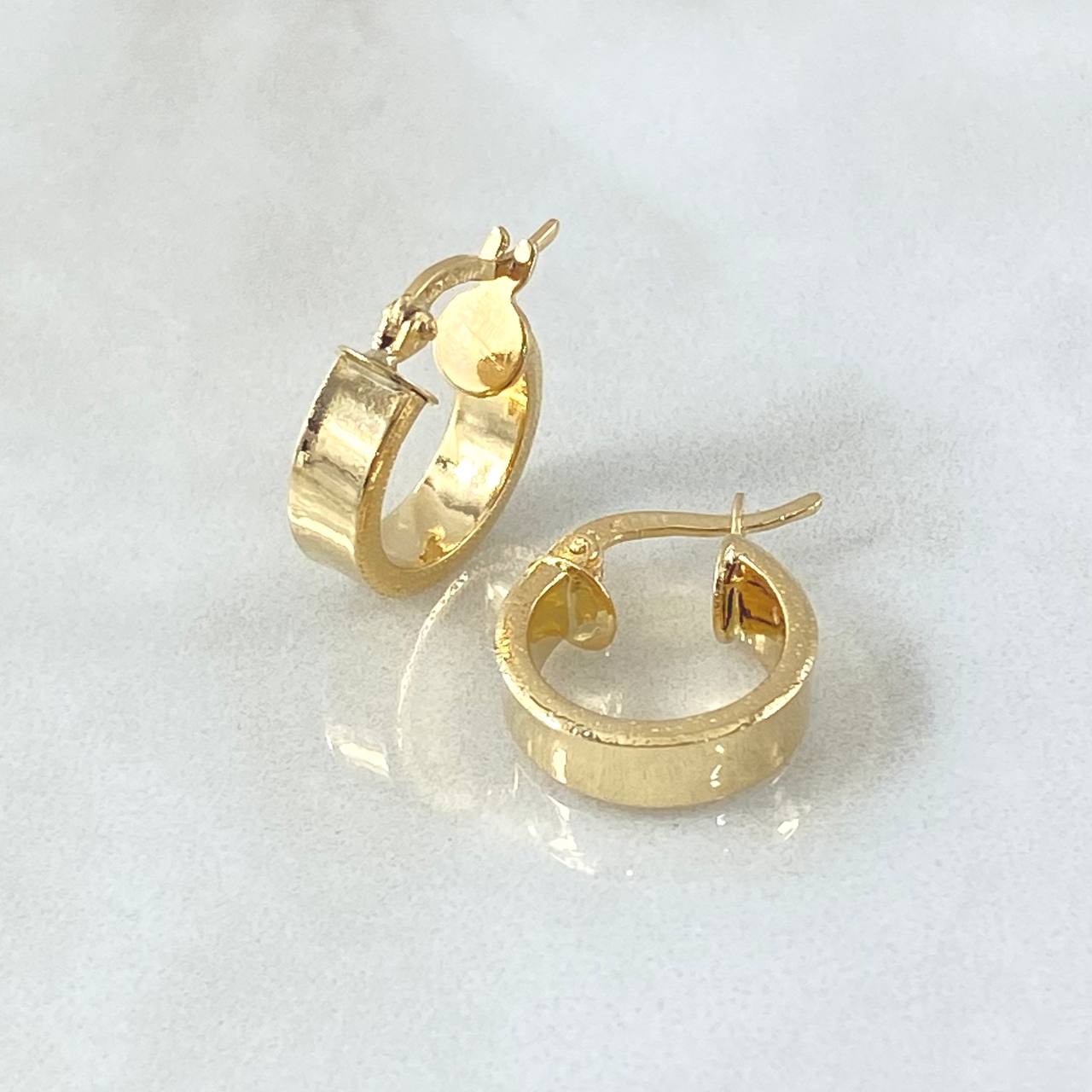 Candongas Diani 1gr / 1.1cm / Bordes Puntados Oro Amarillo 18K *