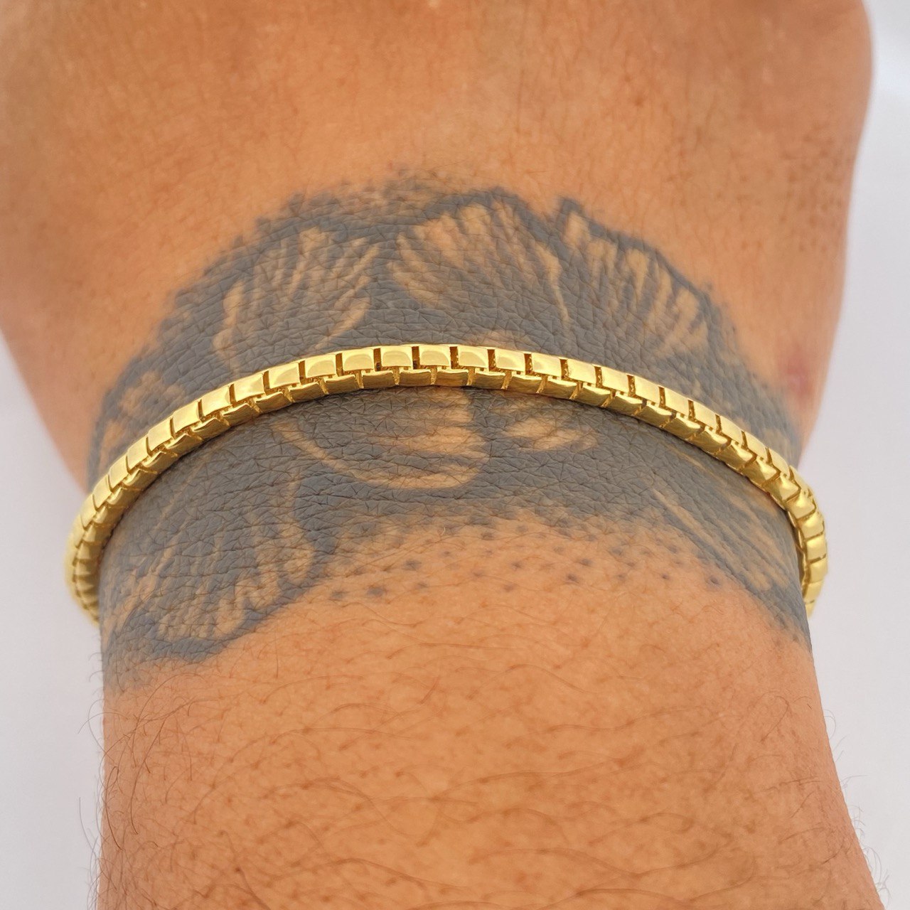 Pulso Infinito Tipo Veneciana 6.9gr / 21cm / +3 Oro 18K $