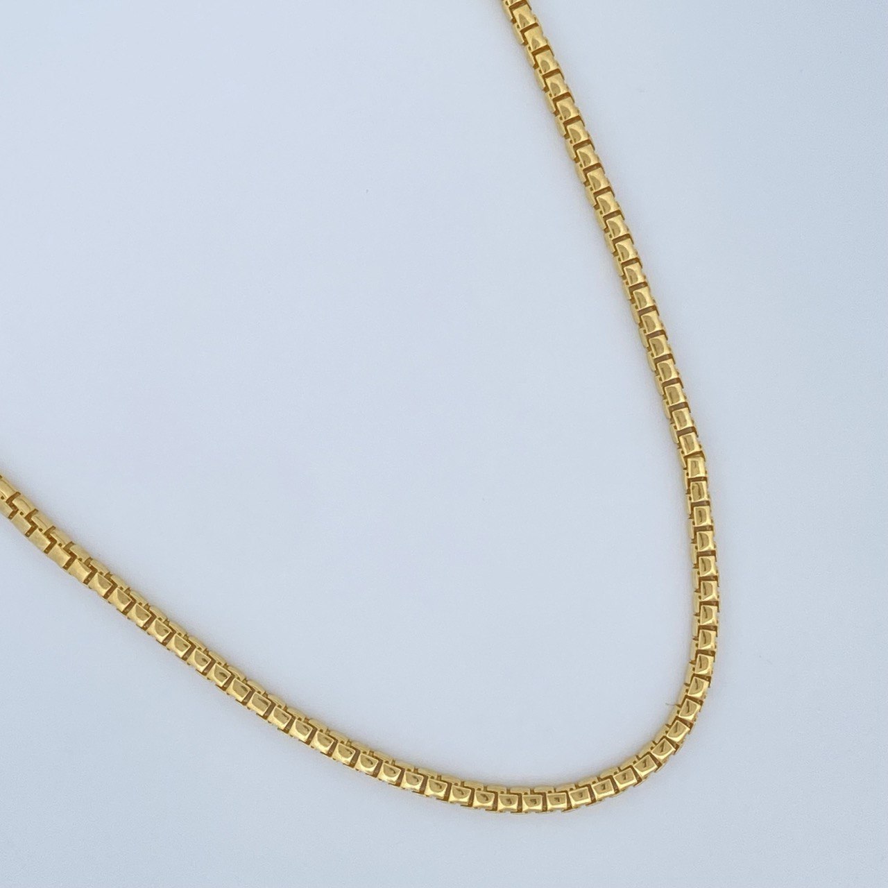 Cadena Infinito Tipo Veneciana 16.3gr / 62cm / +3 Oro 18K $