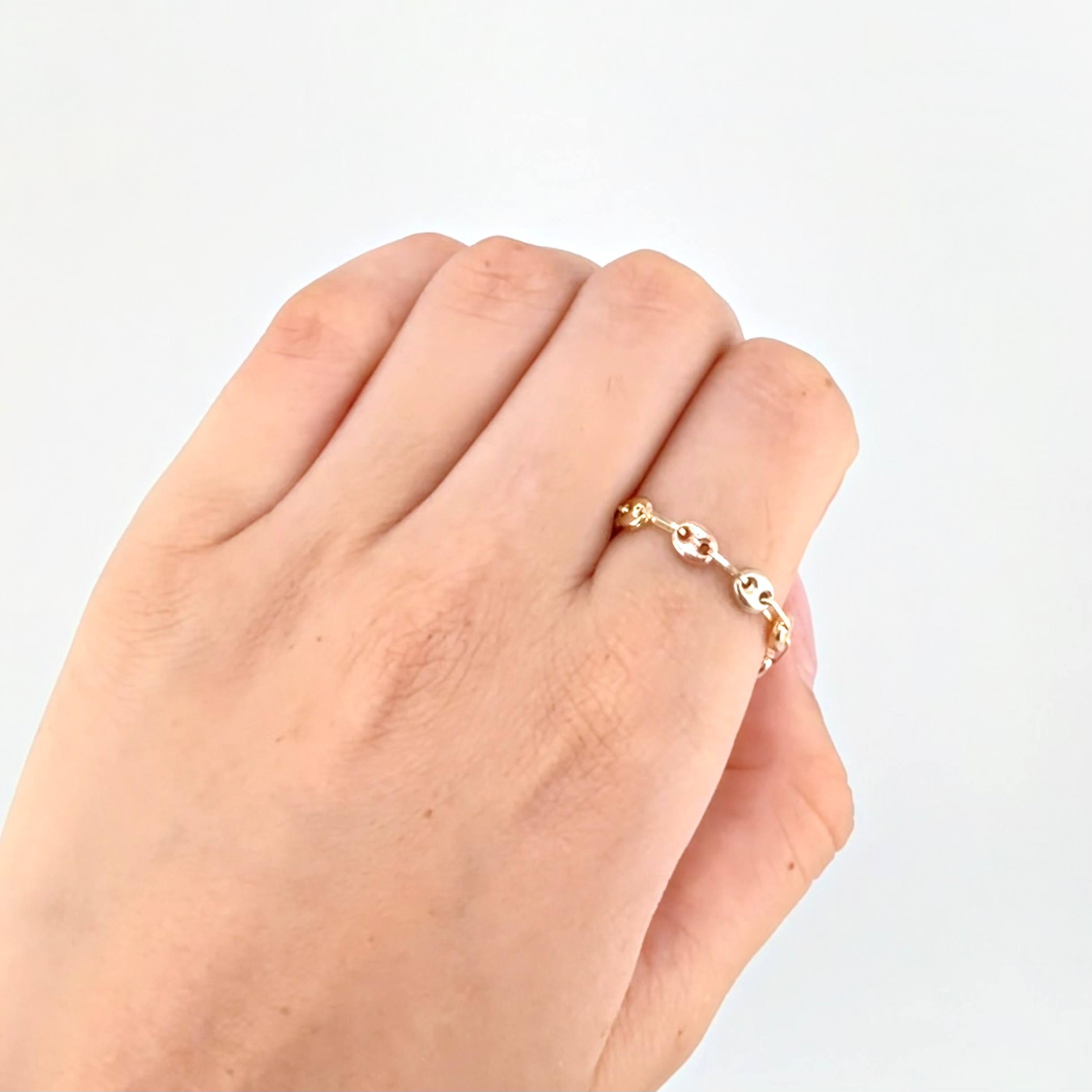 Anillo Gc 0.95gr / T10 1/2 - T11 / 4mm Tres Oros 18K *