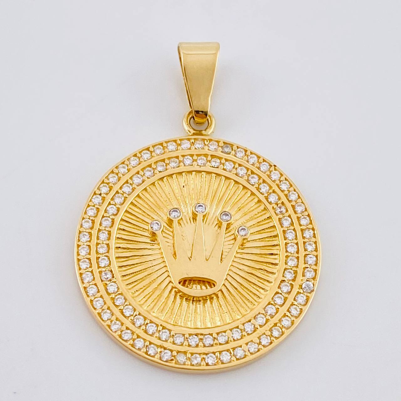 Dije Corona Circular 5.3gr / 3.3cm / Oro Amarillo 18K *