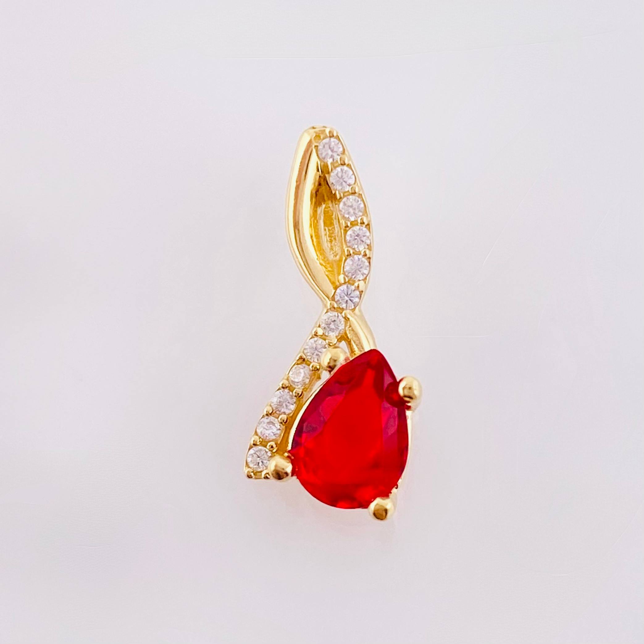 Dije Nota Sol Rojo 1.25gr / 1.8cm / Oro Amarillo 18K