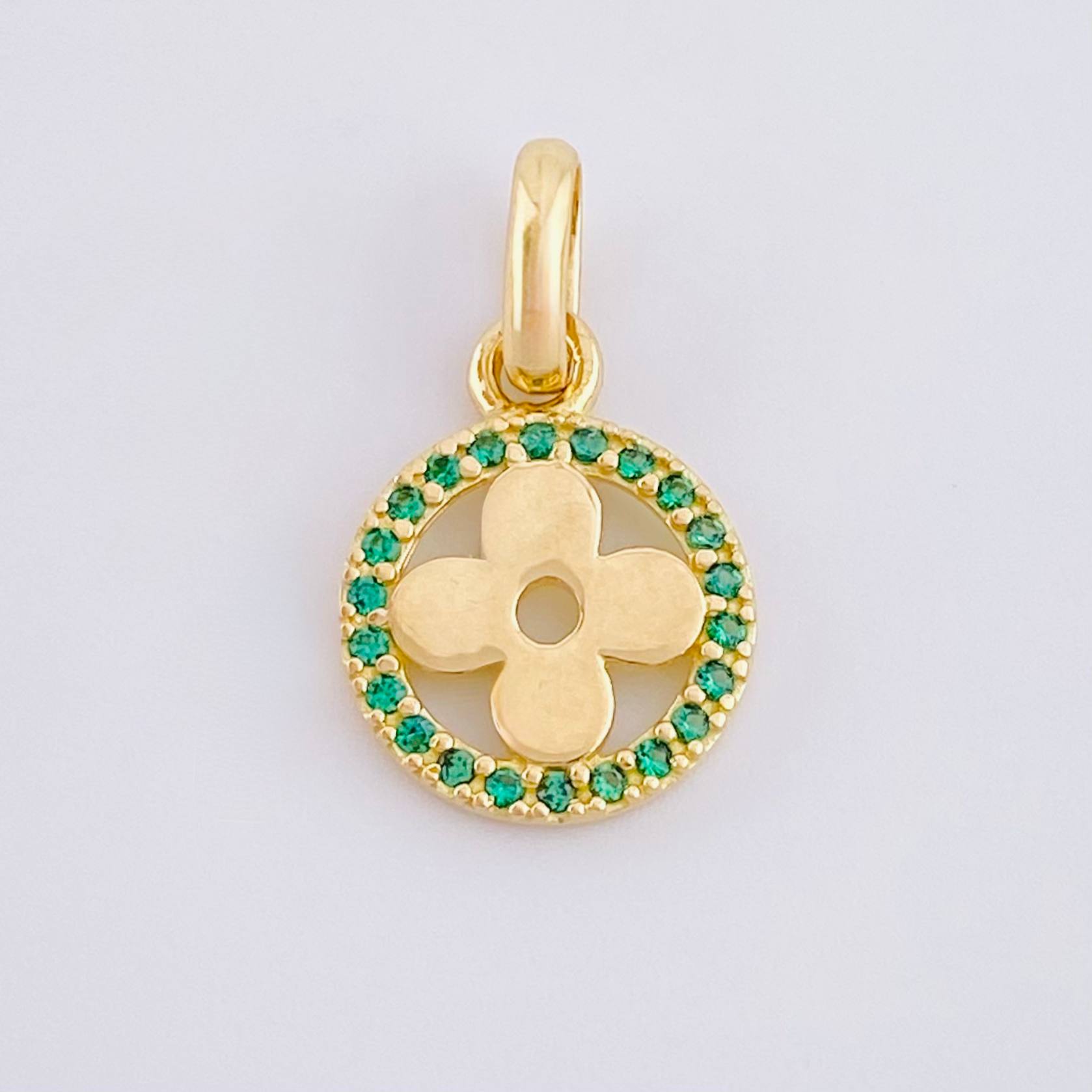 Dije Aro Trebol 1.25gr / 2cm / Oro Amarillo 18K