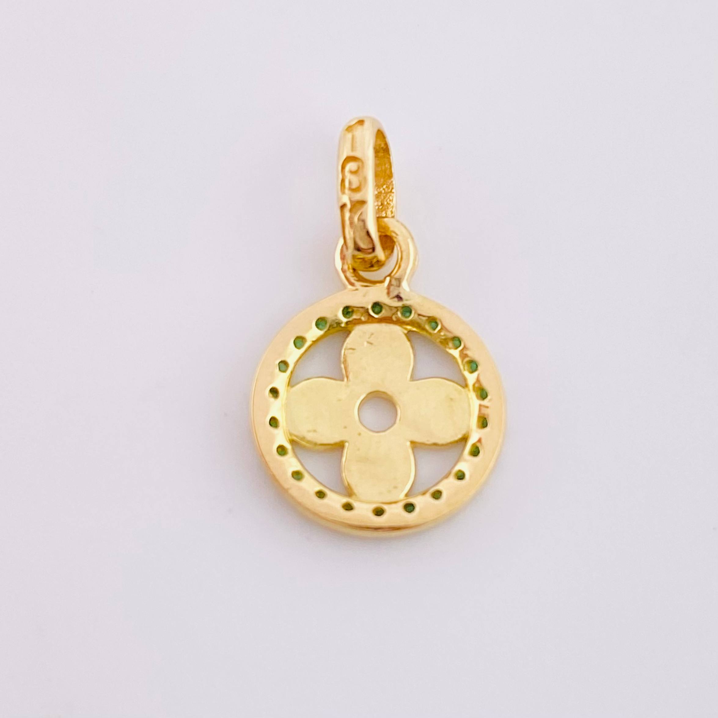 Dije Aro Trebol 1.25gr / 2cm / Oro Amarillo 18K
