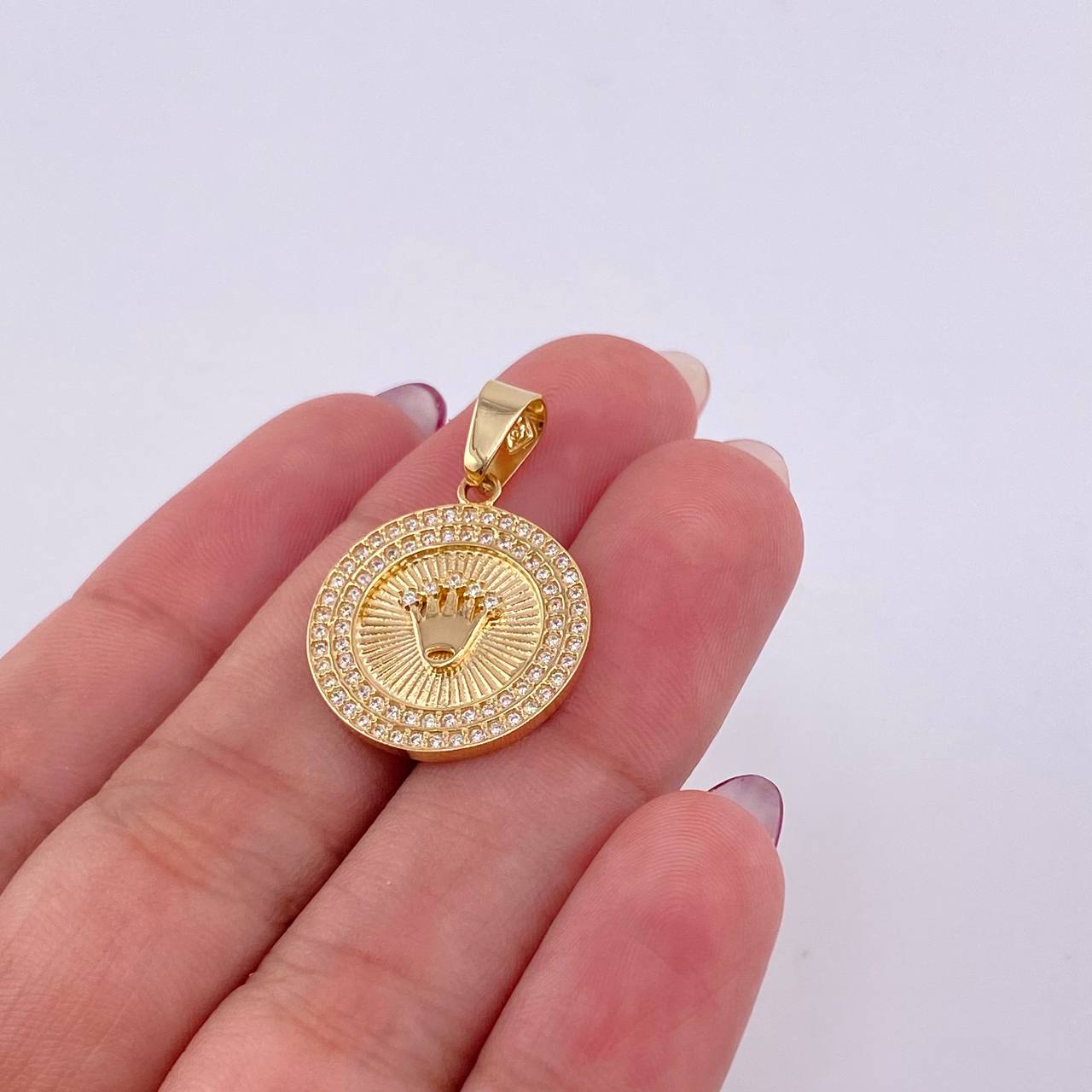 Dije Corona Circular 3.45gr / 2.8cm / Oro Amarillo 18K ©