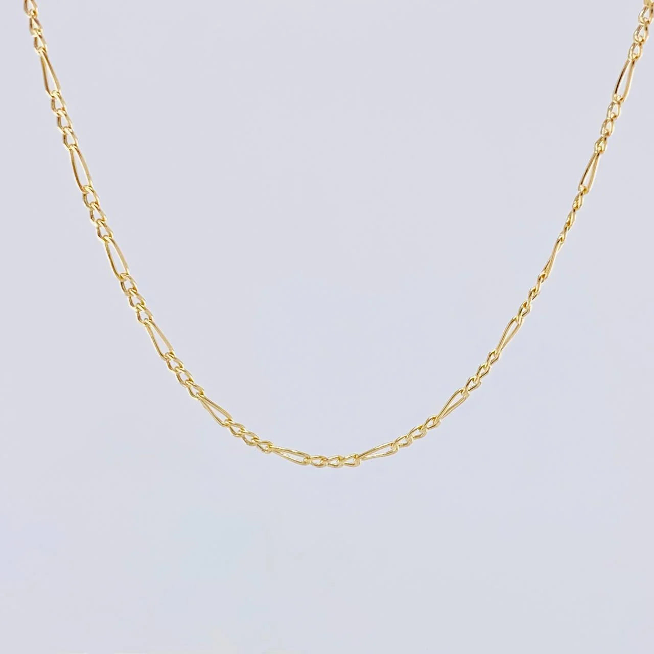 Cadena Figaro 2.6g / 60cm / 2.3mm Oro Amarillo 18K